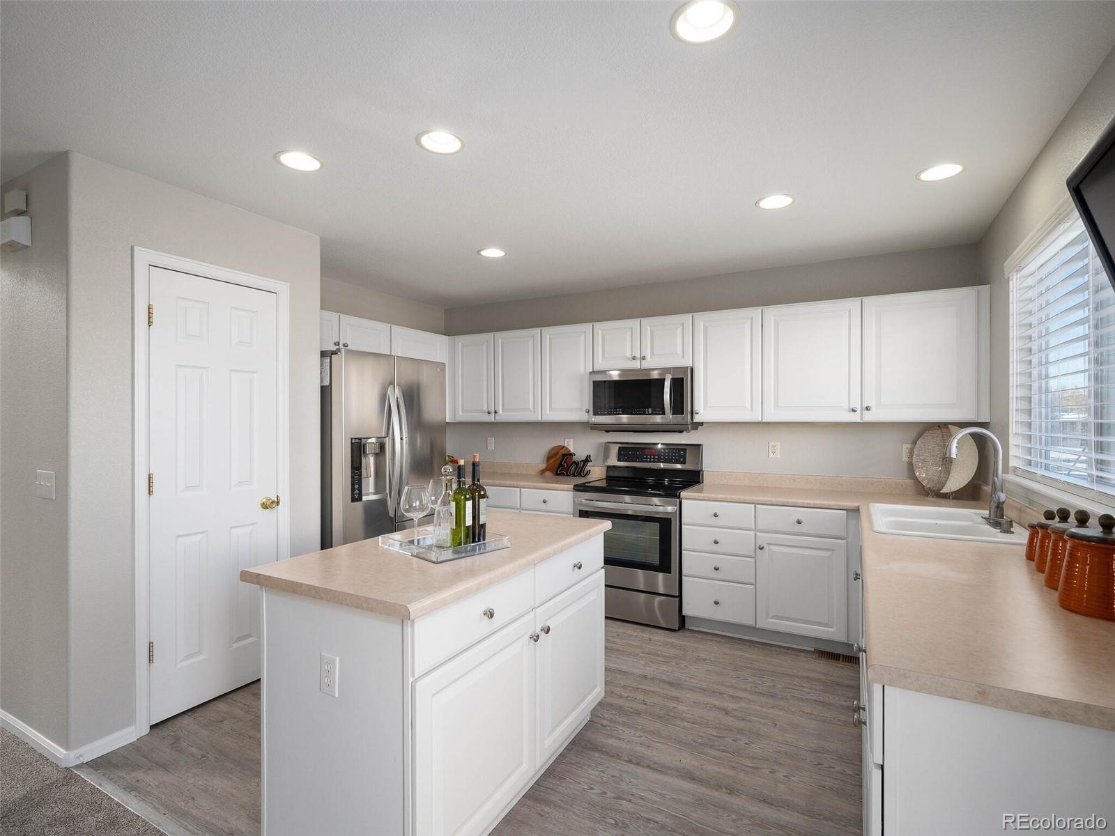 15405 Pensacola Place