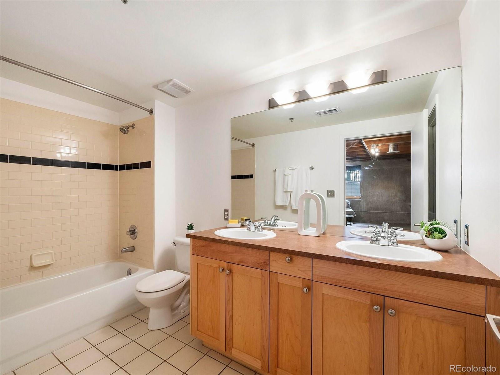 2960 Inca Street Unit: 113