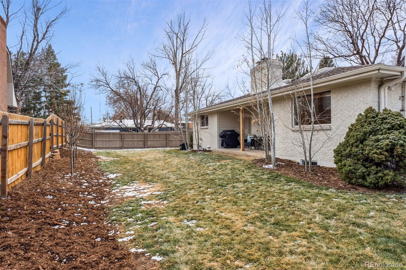 551 E Caley Drive