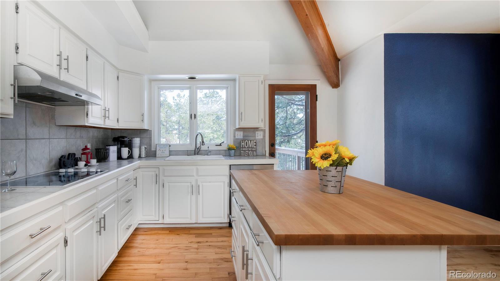 4276 Troutdale Village Drive