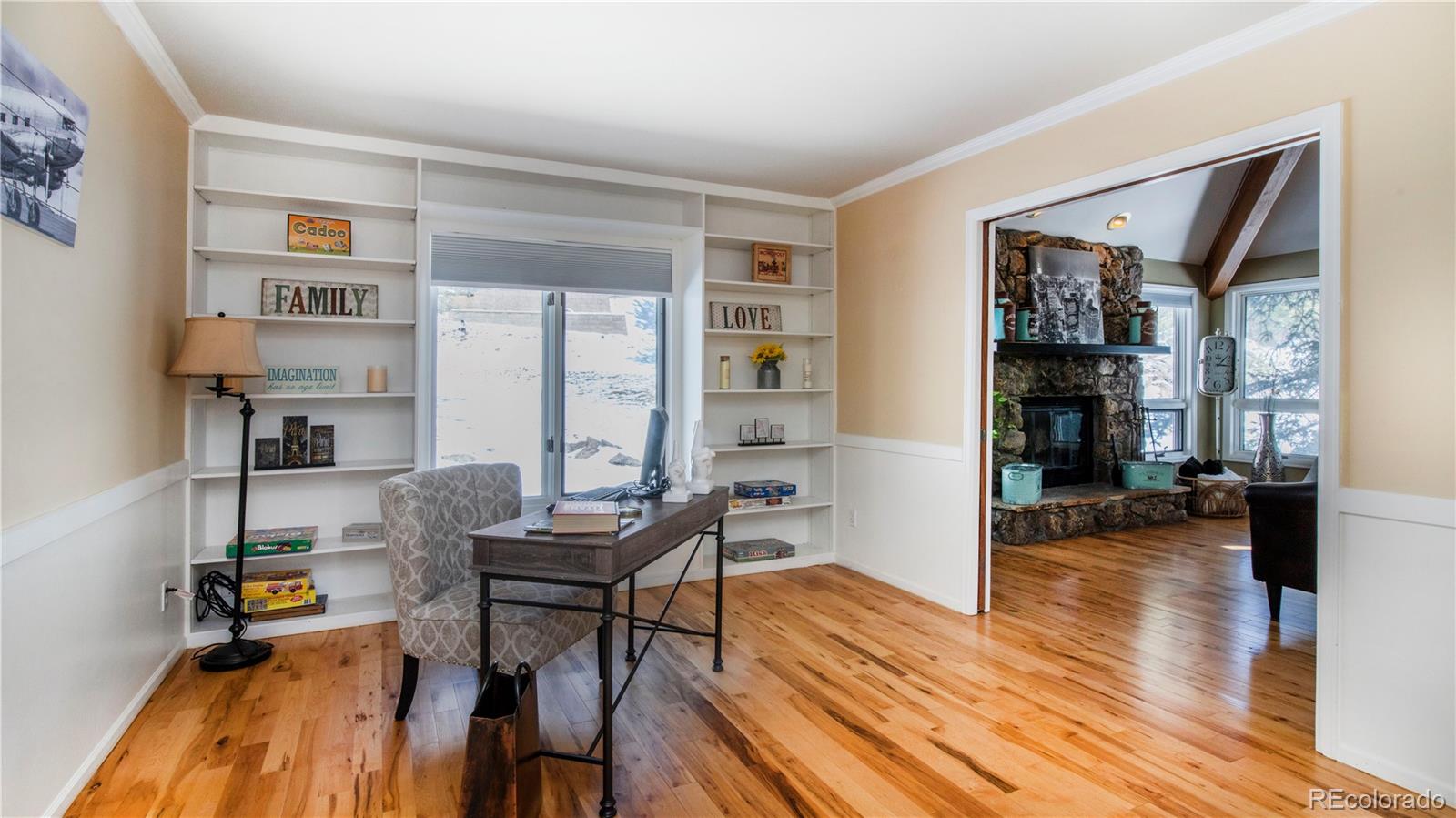 4276 Troutdale Village Drive