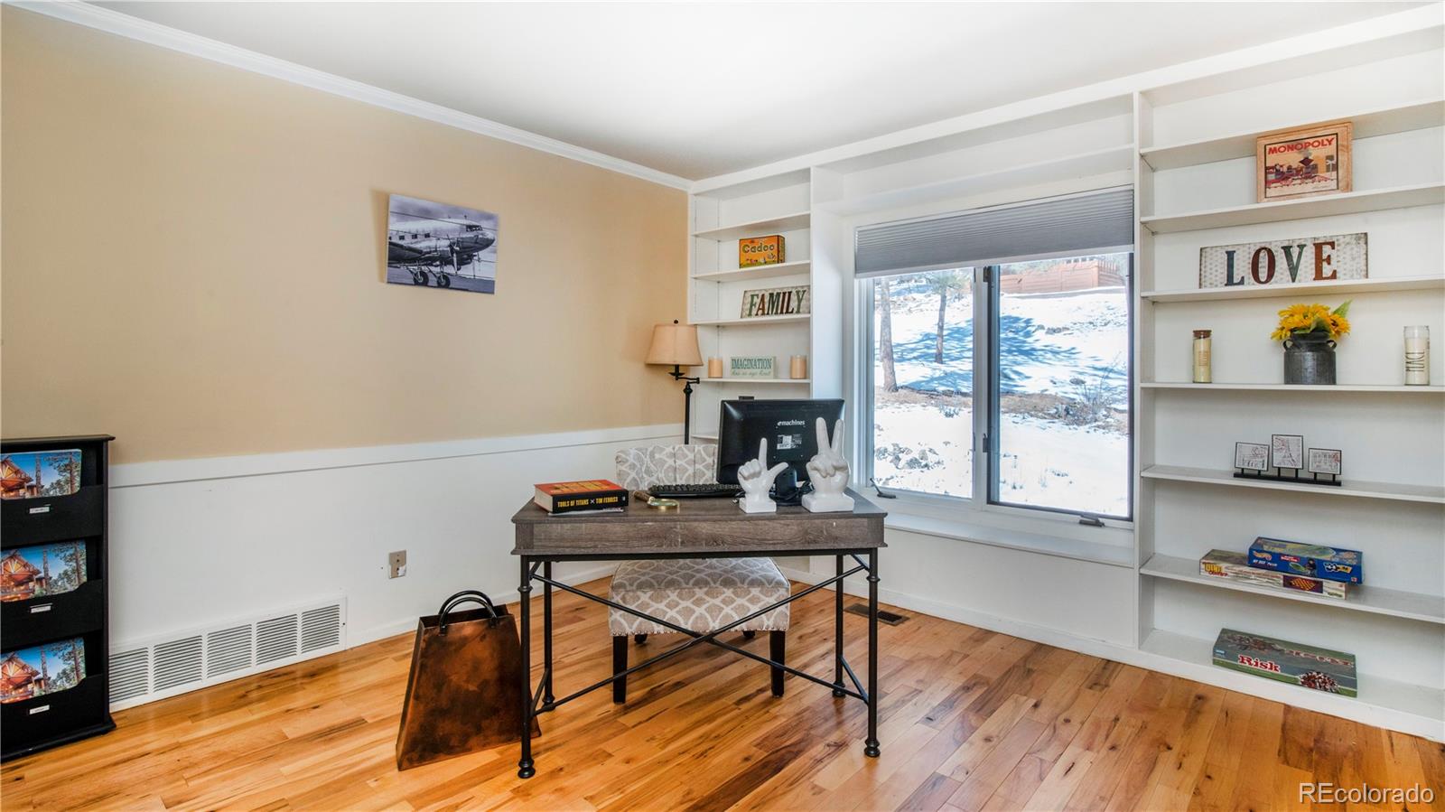 4276 Troutdale Village Drive