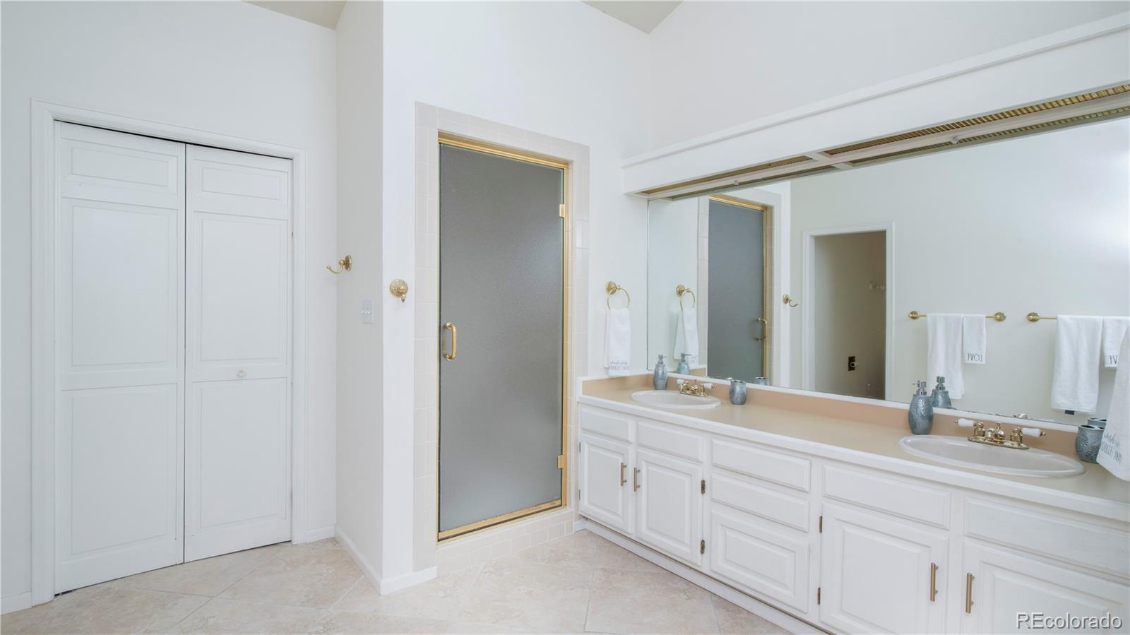 4276 Troutdale Village Drive