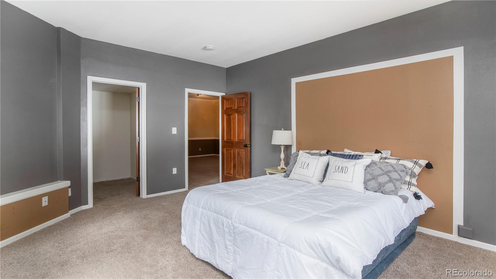 4276 Troutdale Village Drive