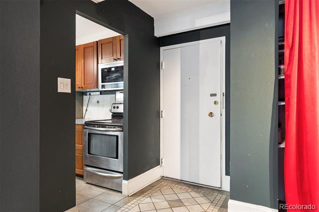 8060 E Girard Avenue Unit: 913