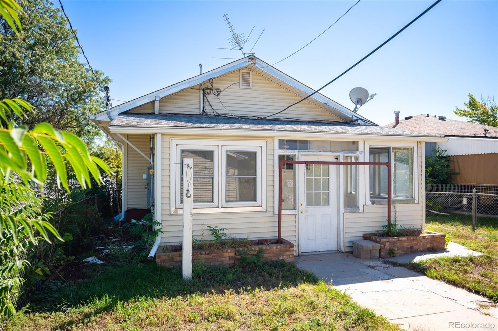3943 S Lincoln Street