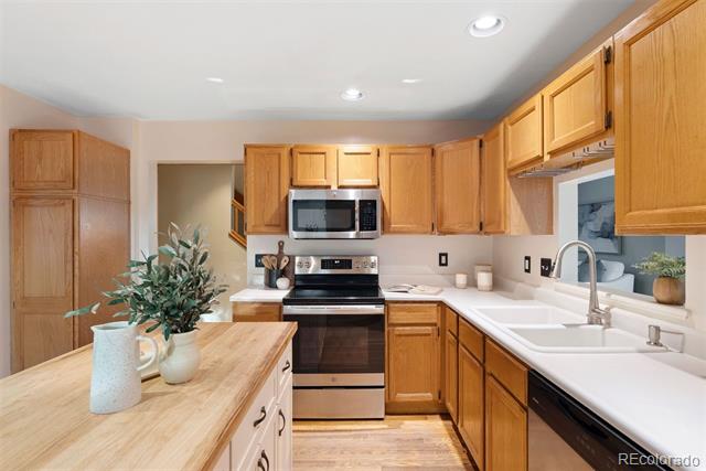 4002 E 130th Court