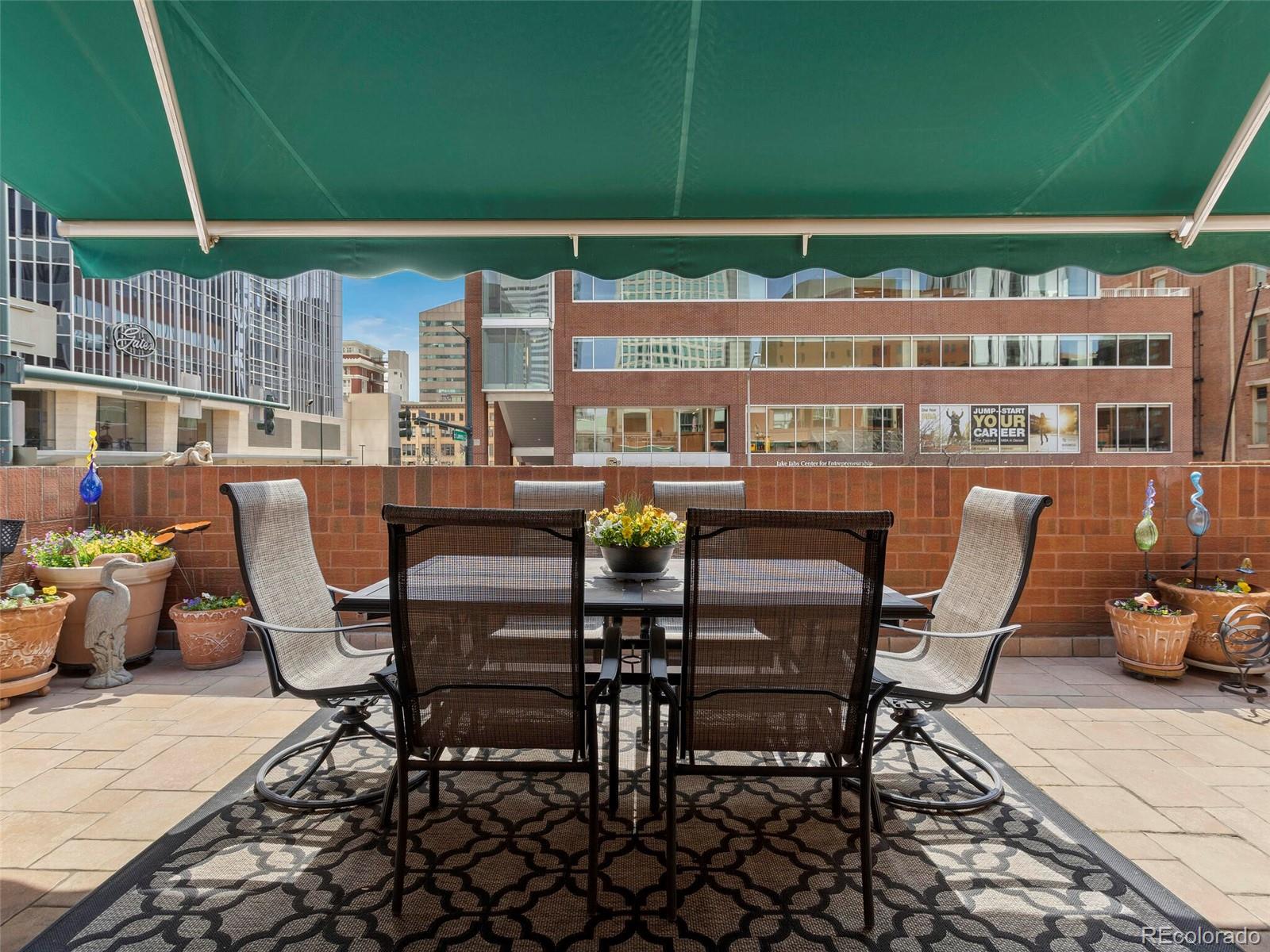1512 Larimer Street Unit: 13