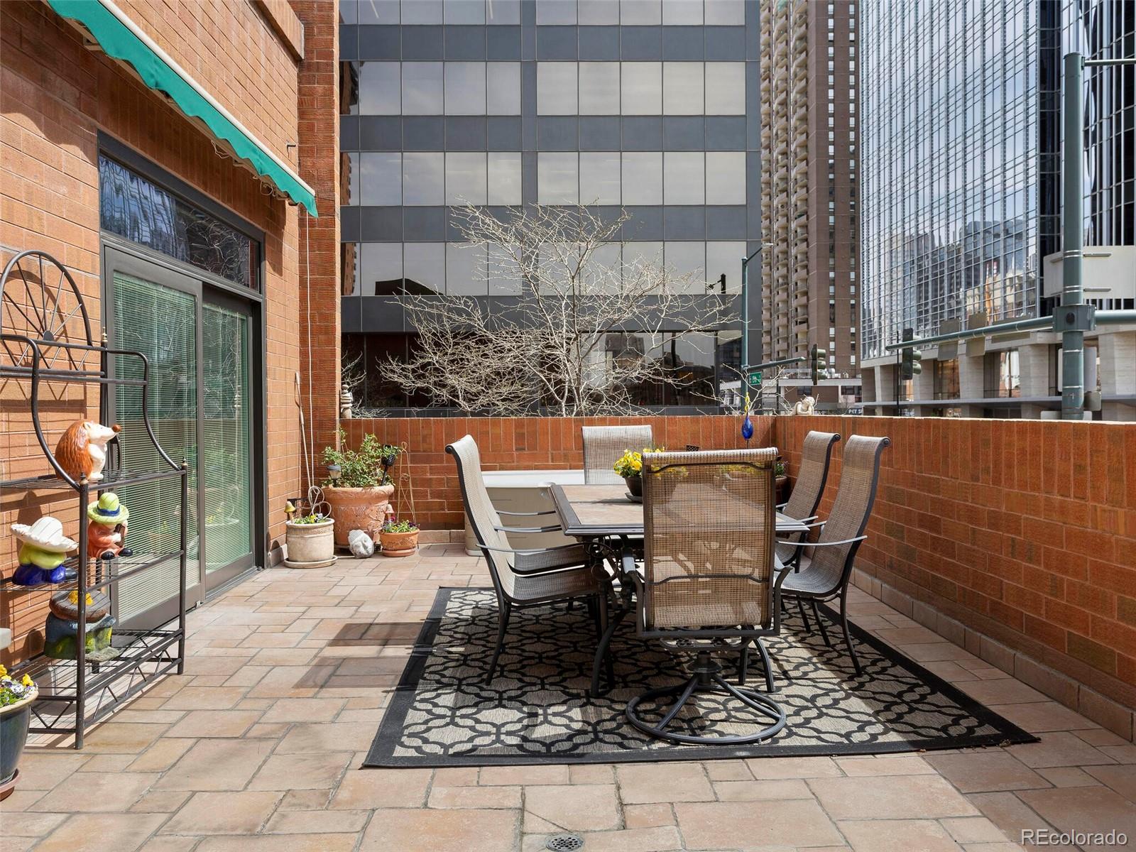 1512 Larimer Street Unit: 13