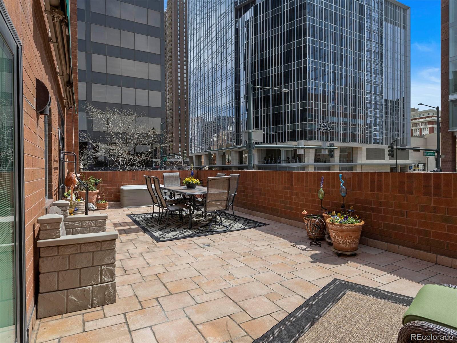 1512 Larimer Street Unit: 13