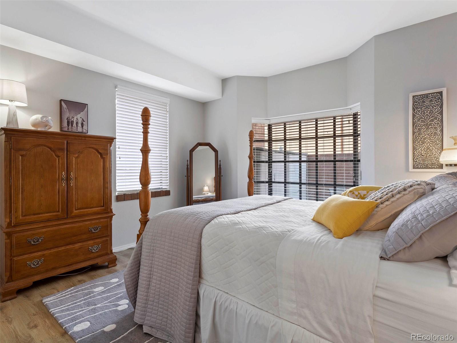 1512 Larimer Street Unit: 13