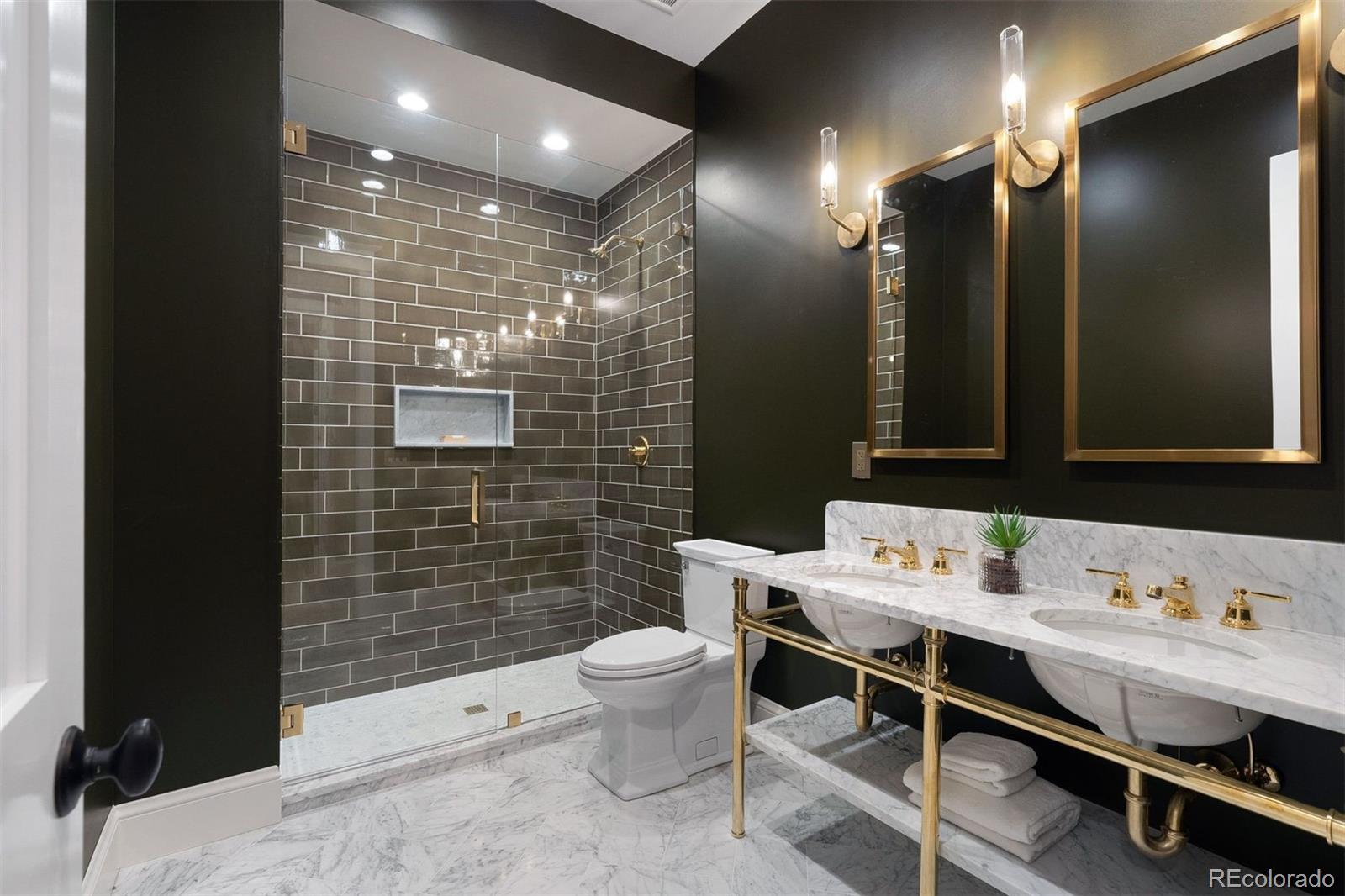 2501 S Clayton Street