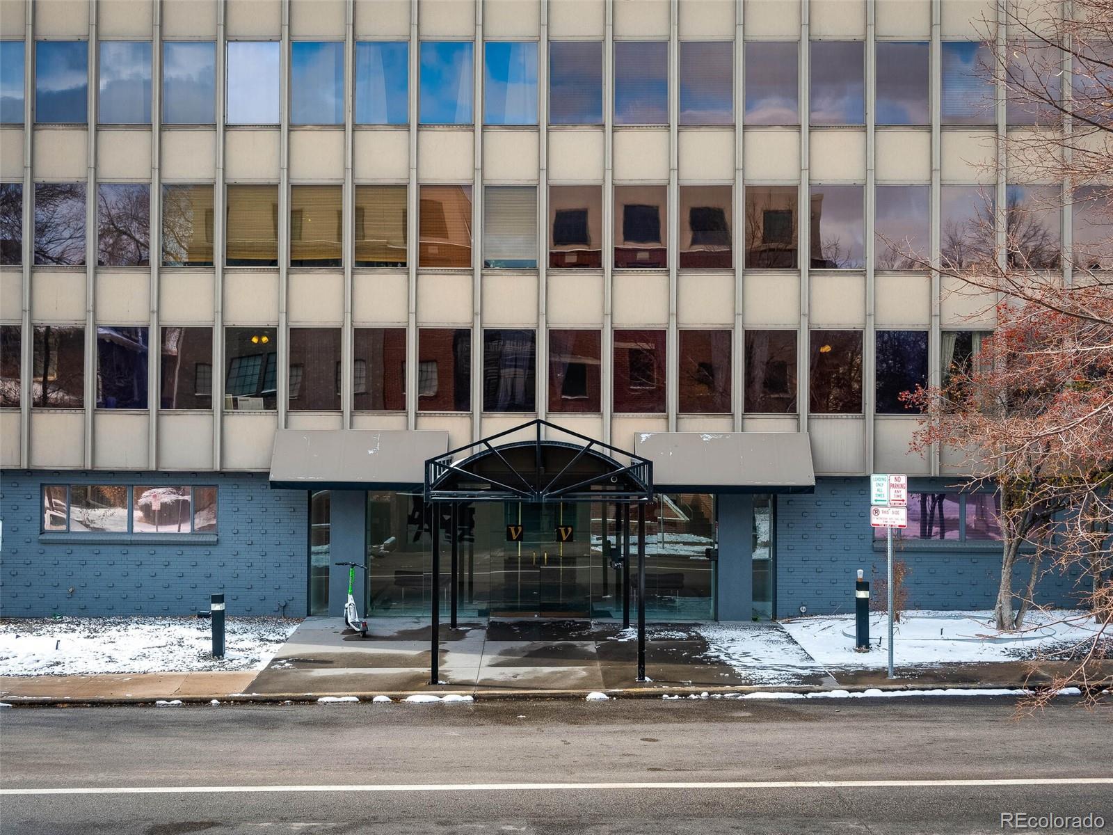 789 N Clarkson Street Unit: 404