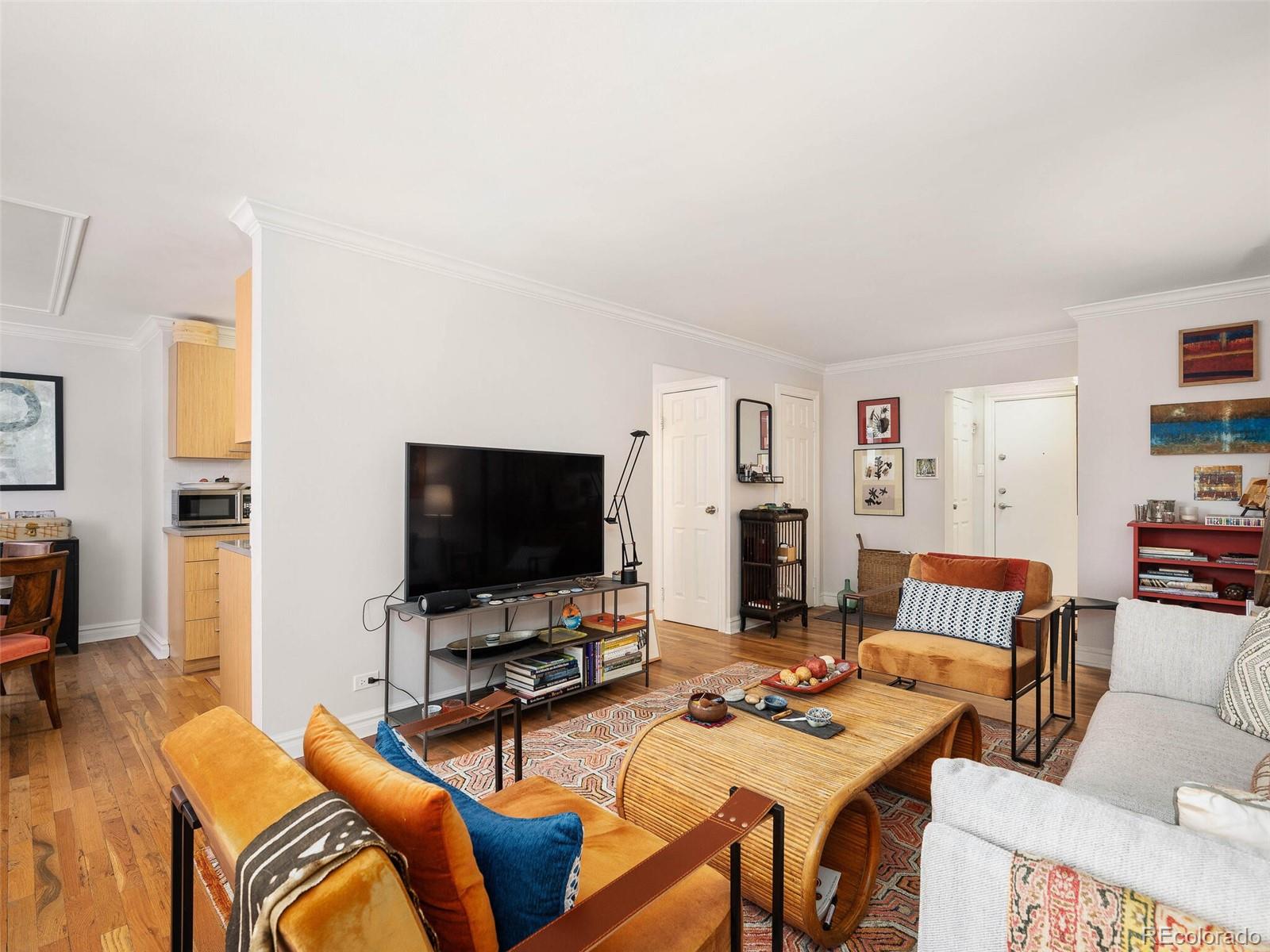 789 N Clarkson Street Unit: 404