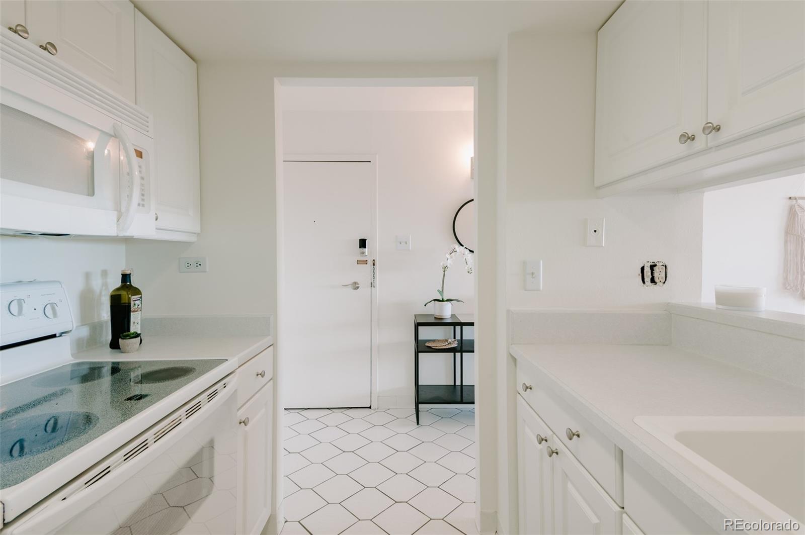 400 S Lafayette Street Unit: 1007