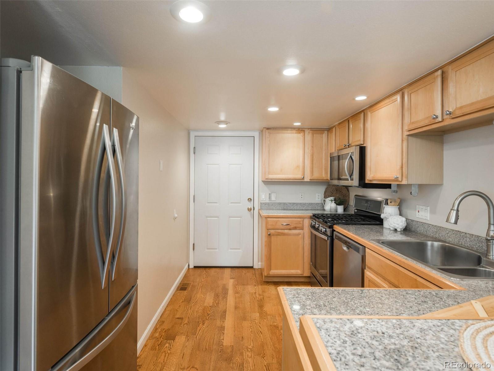 1470 S Quebec Way Unit: 1