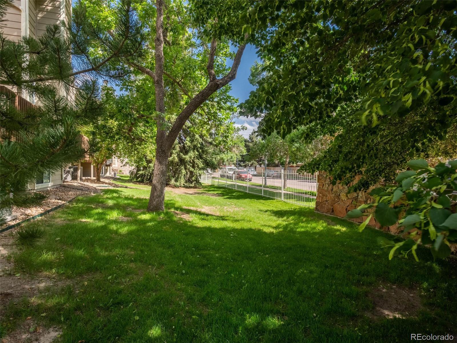 1470 S Quebec Way Unit: 1