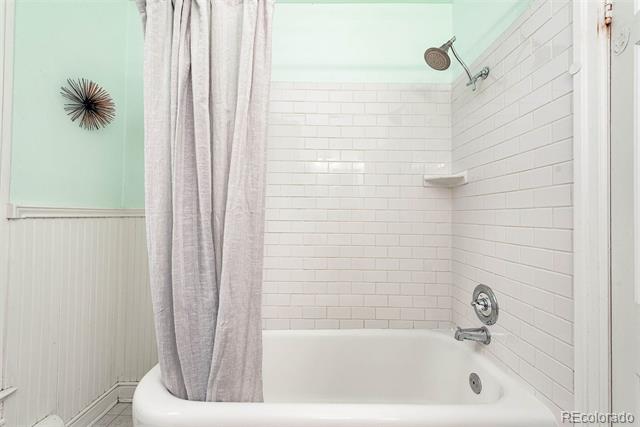 1130 N Lafayette Street Unit: 2