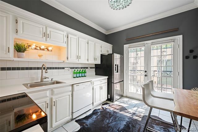 1130 N Lafayette Street Unit: 2