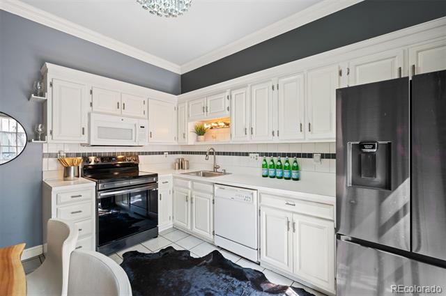 1130 N Lafayette Street Unit: 2