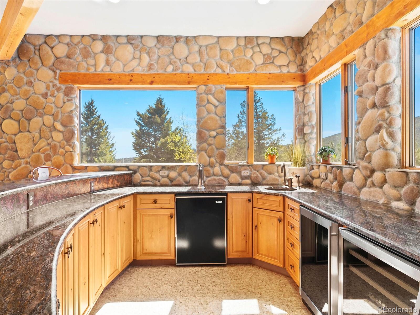 2038 Magnolia Drive