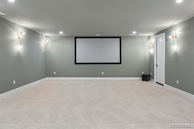 2821 E Cedar Avenue Unit: 12