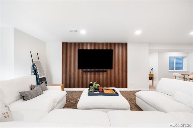 14161 Whitney Circle