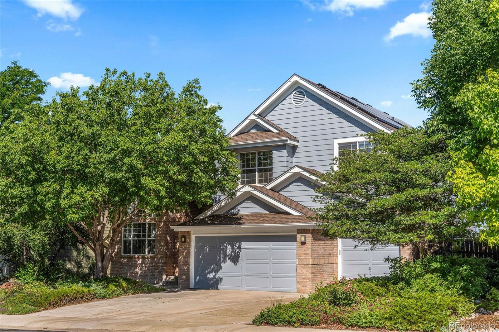 2437 W Sunset Drive