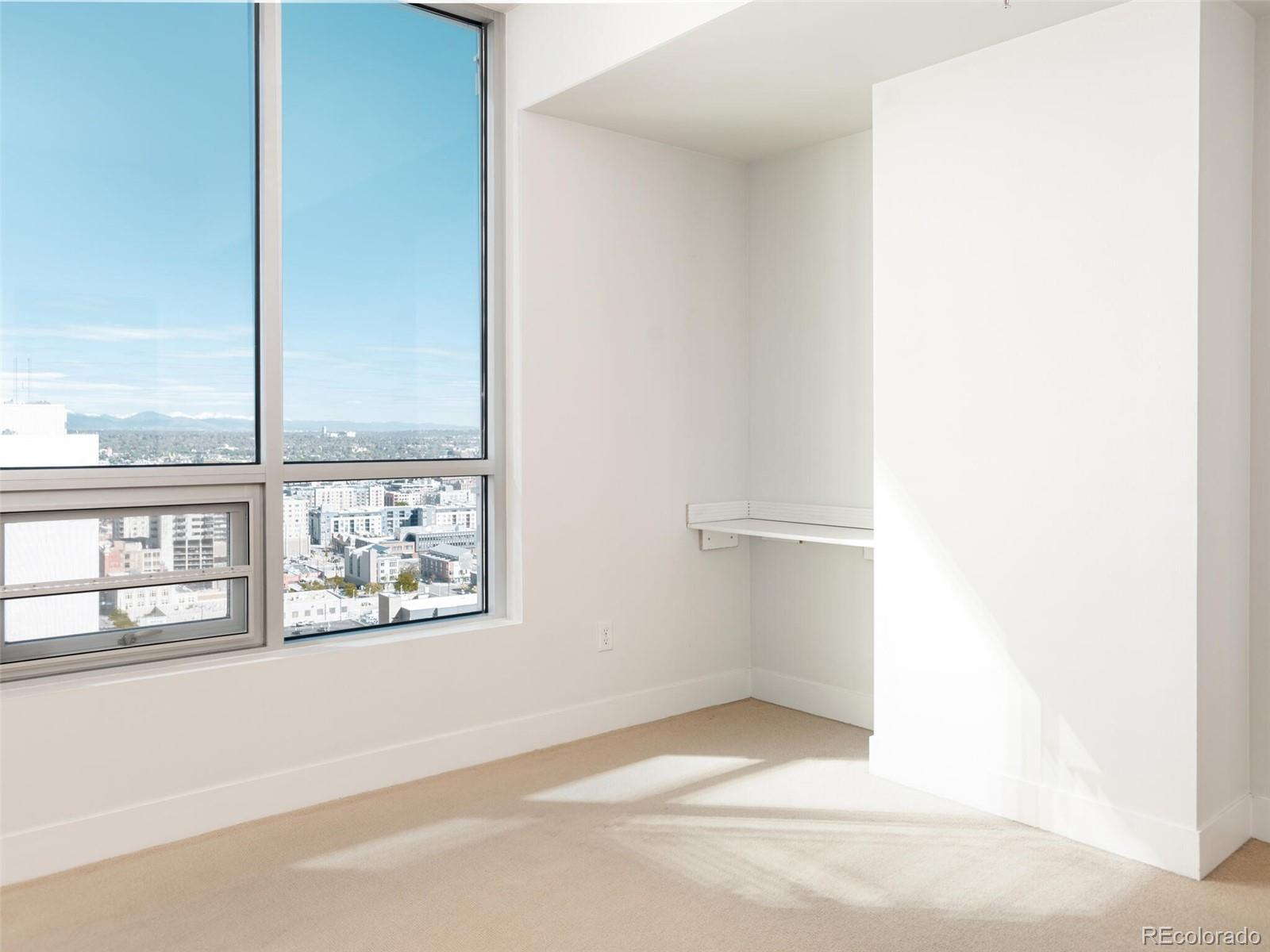 2001 Lincoln Street Unit: 2220