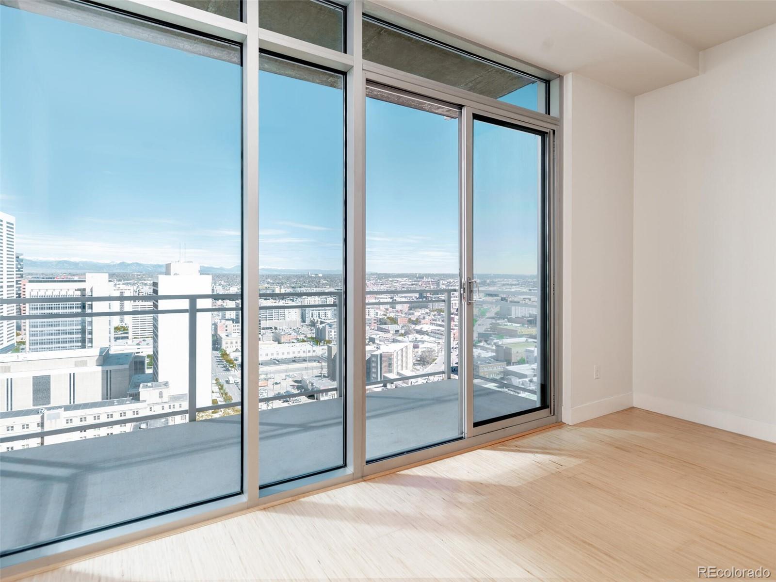 2001 Lincoln Street Unit: 2220