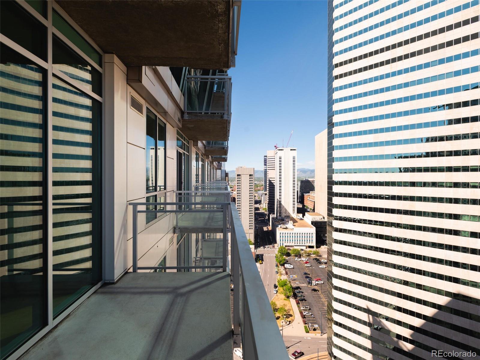 2001 Lincoln Street Unit: 2220