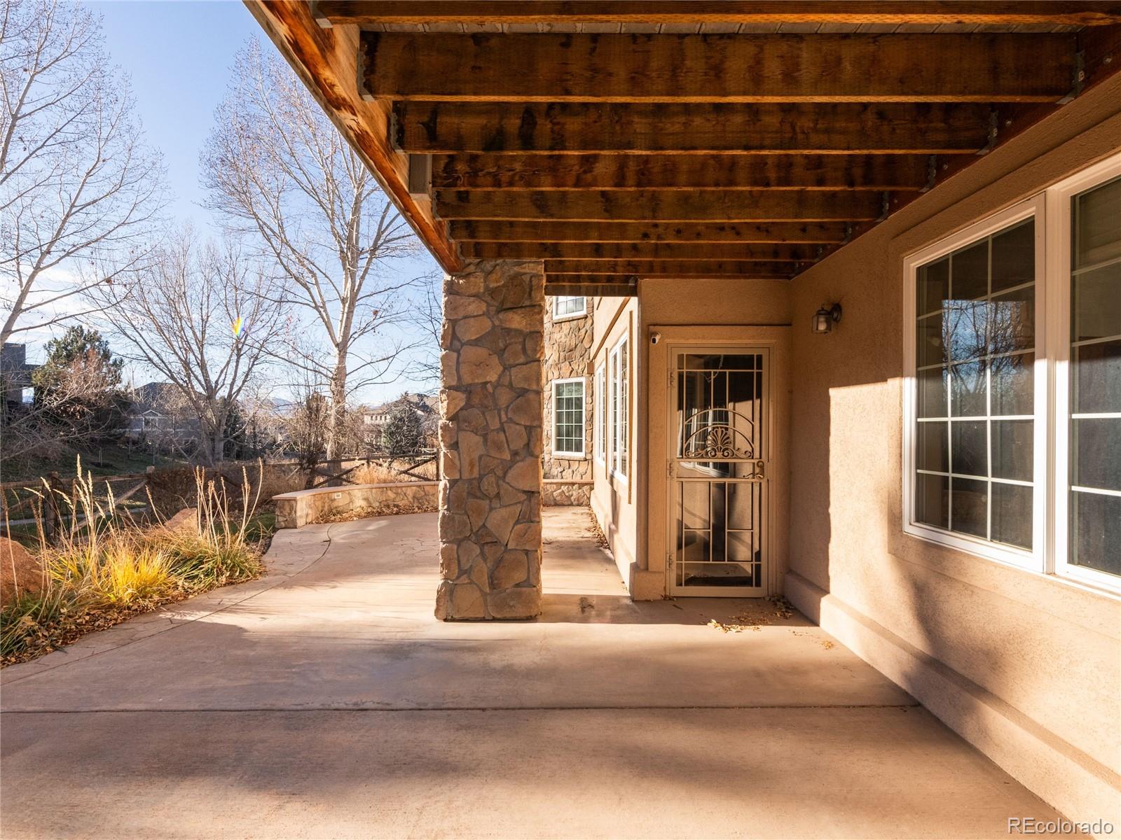 4940 W 107th Loop