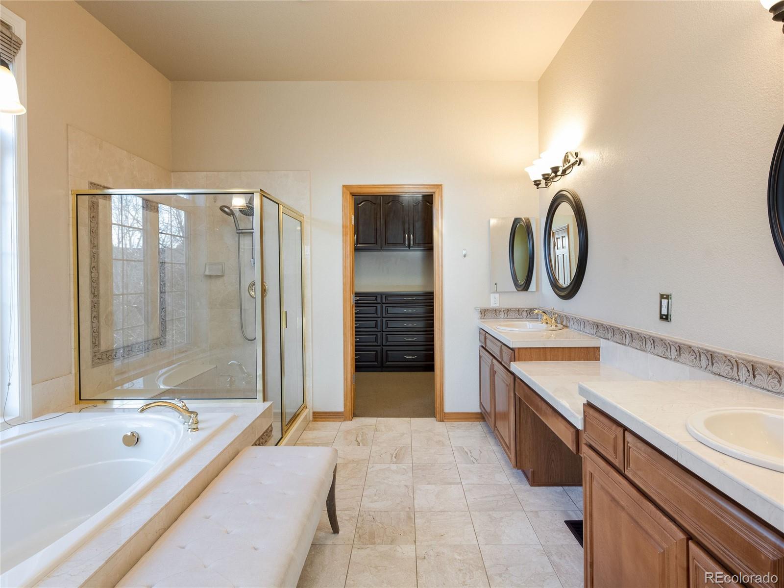 4940 W 107th Loop
