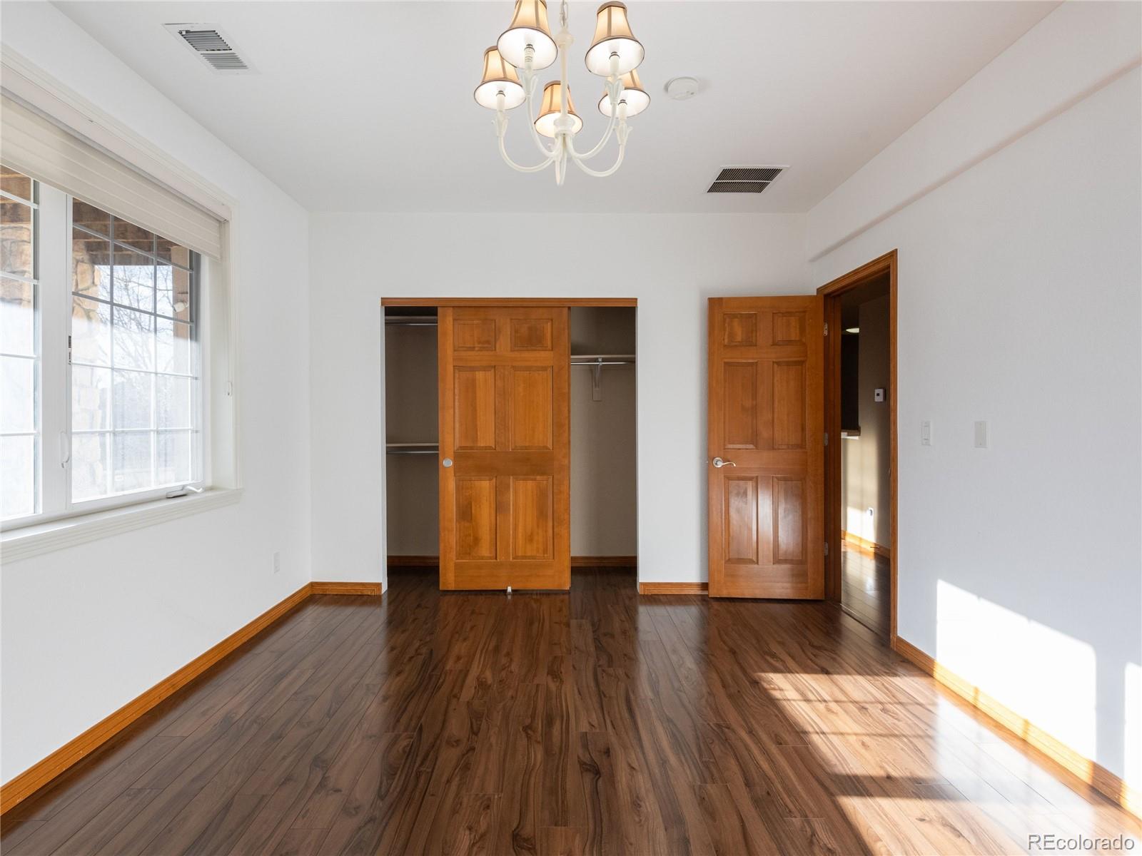 4940 W 107th Loop