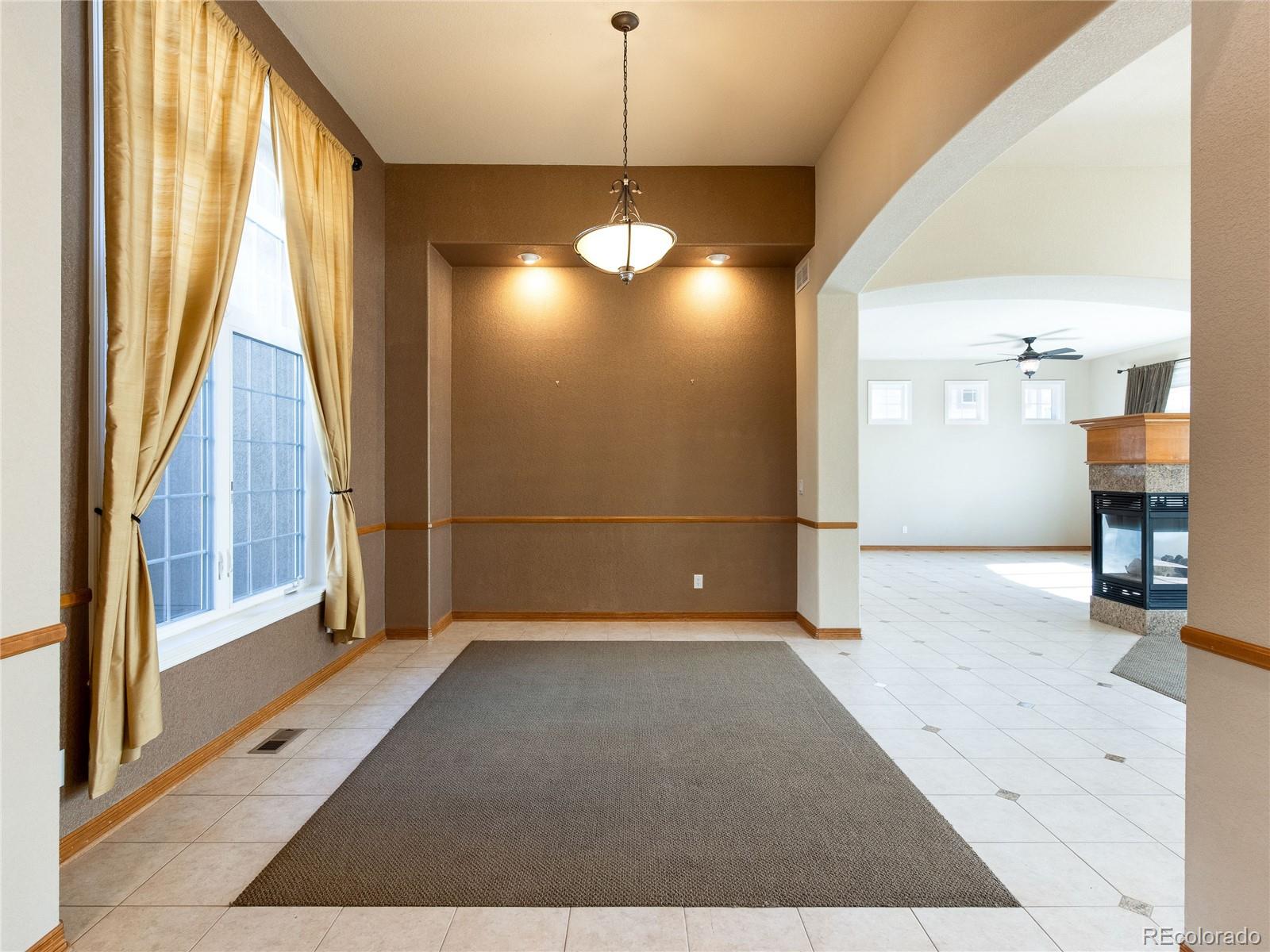 4940 W 107th Loop
