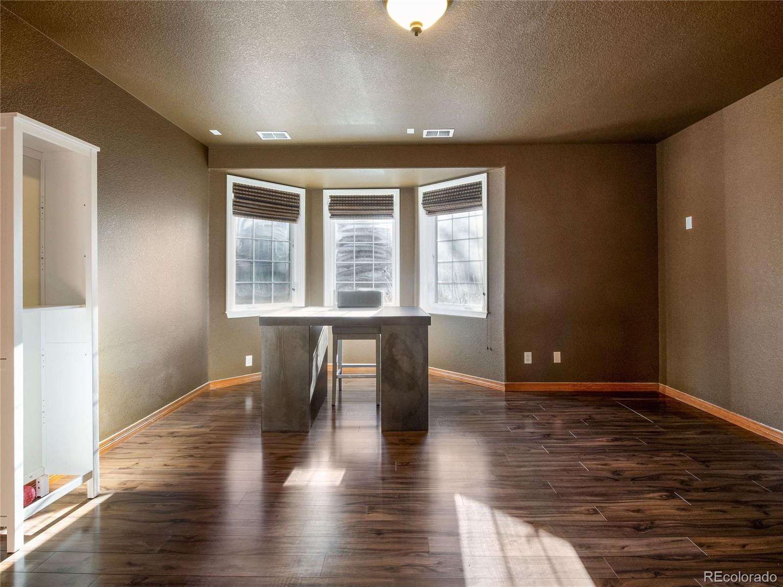 4940 W 107th Loop