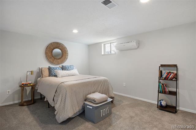 3999 E Nobles Road