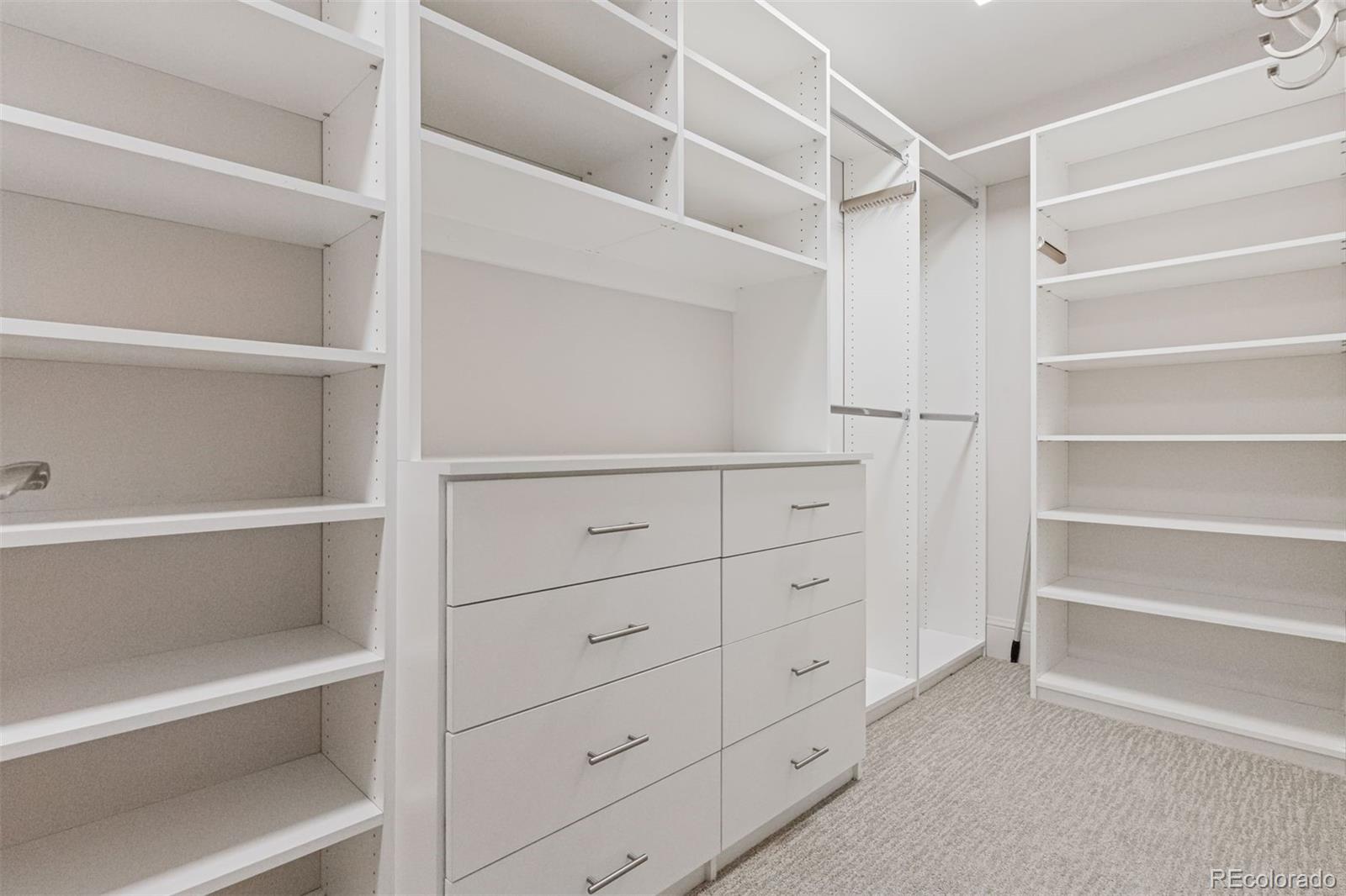 7600 Landmark Way Unit: 906-2