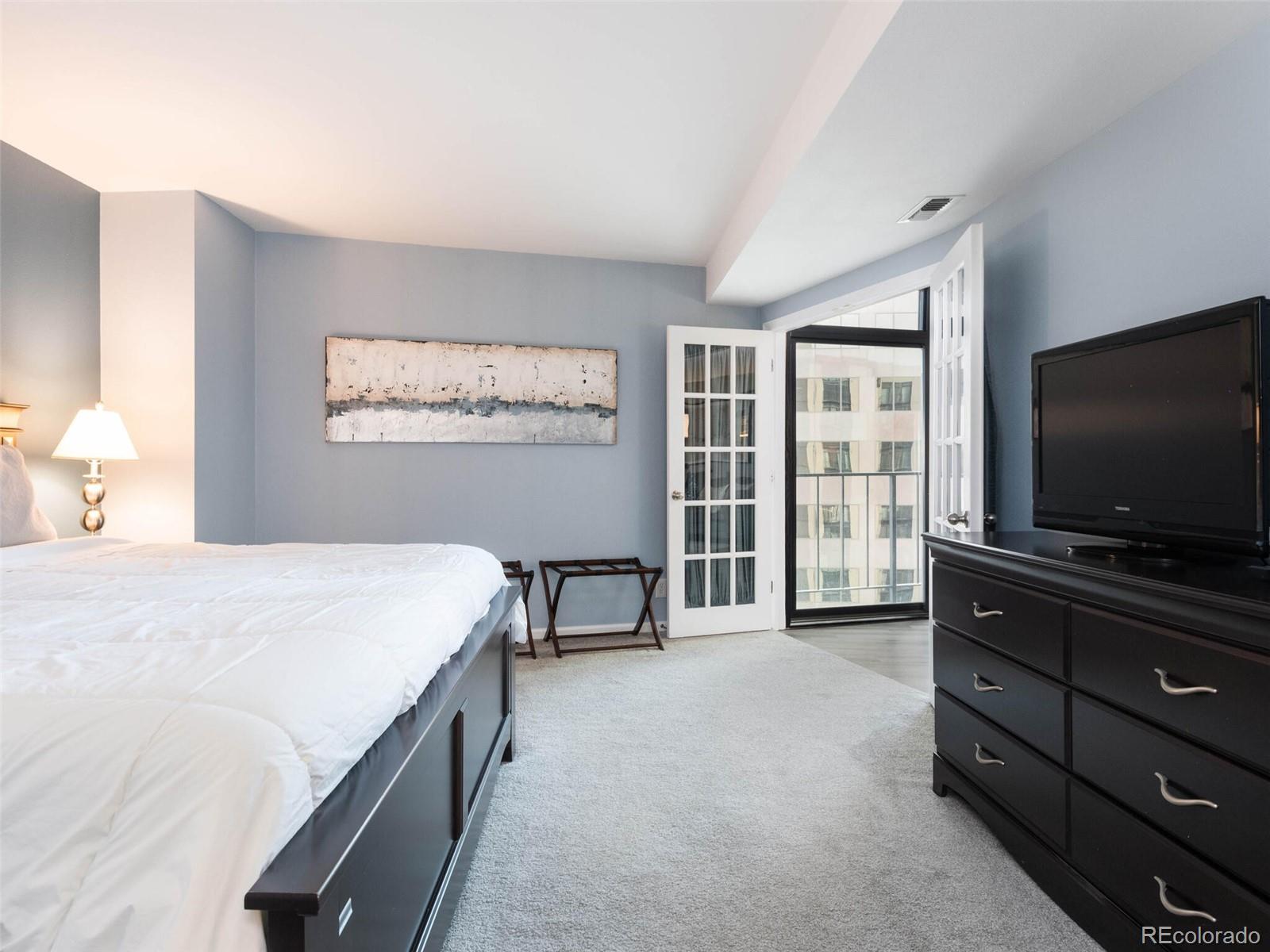 1777 Larimer Street Unit: 2005