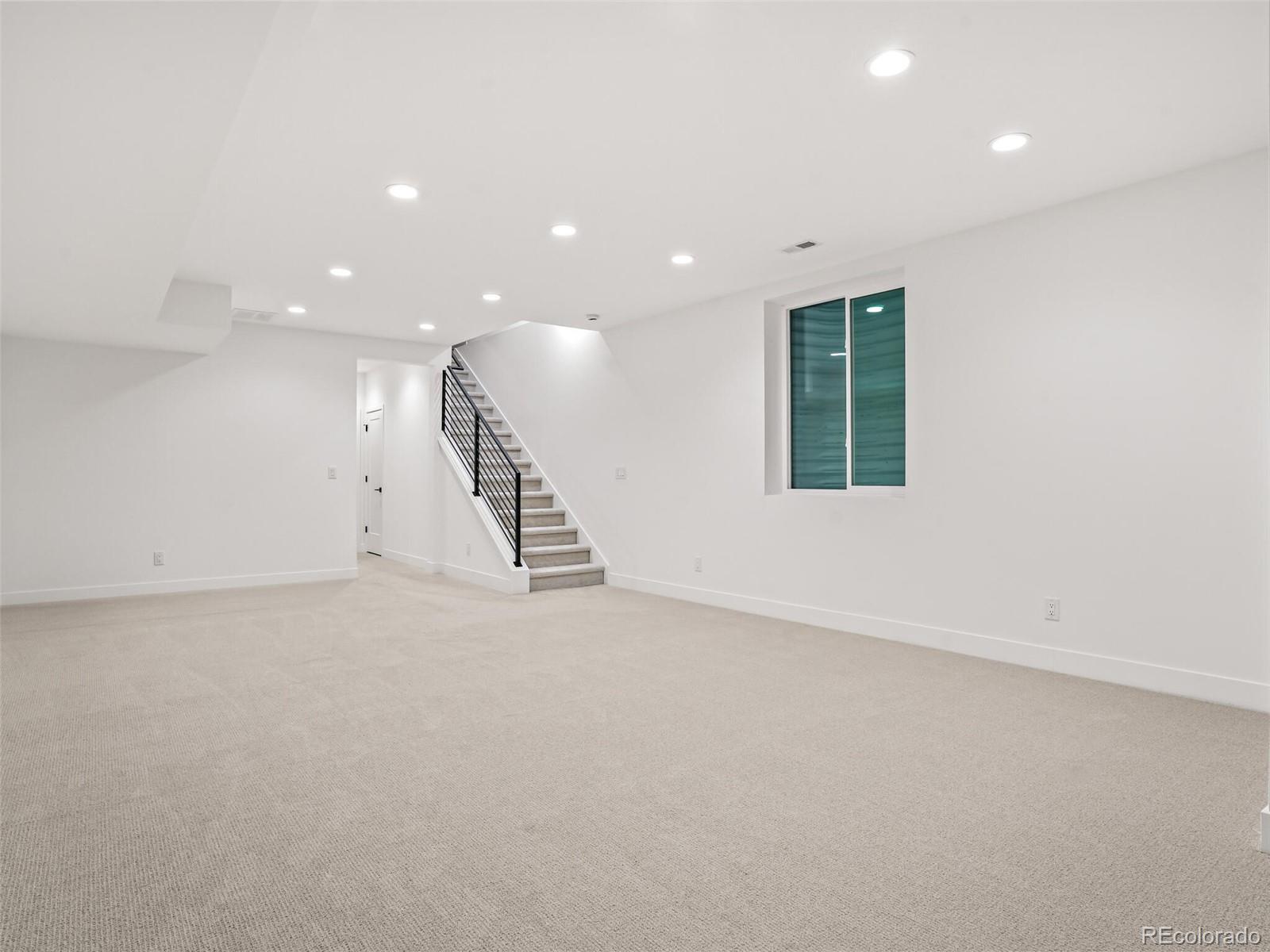 521 Adams Street
