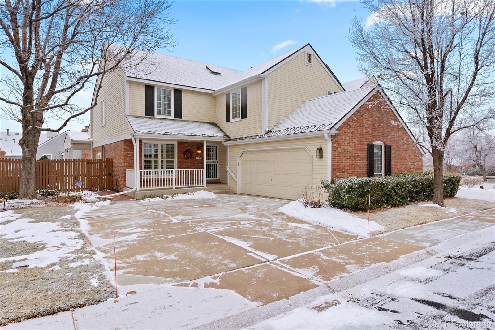 7558 S Ivanhoe Circle