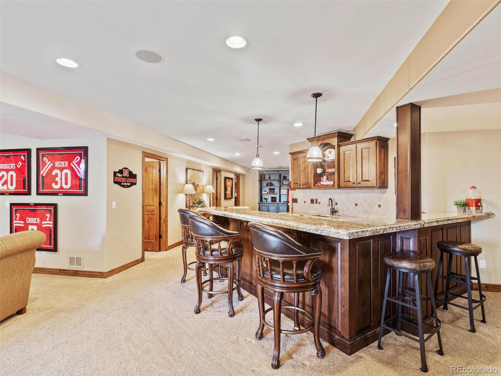 861 Courtland Place