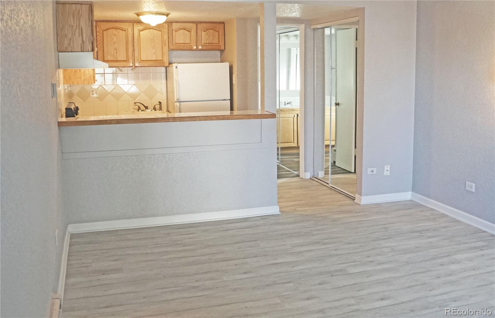655 Pearl Street Unit: 405