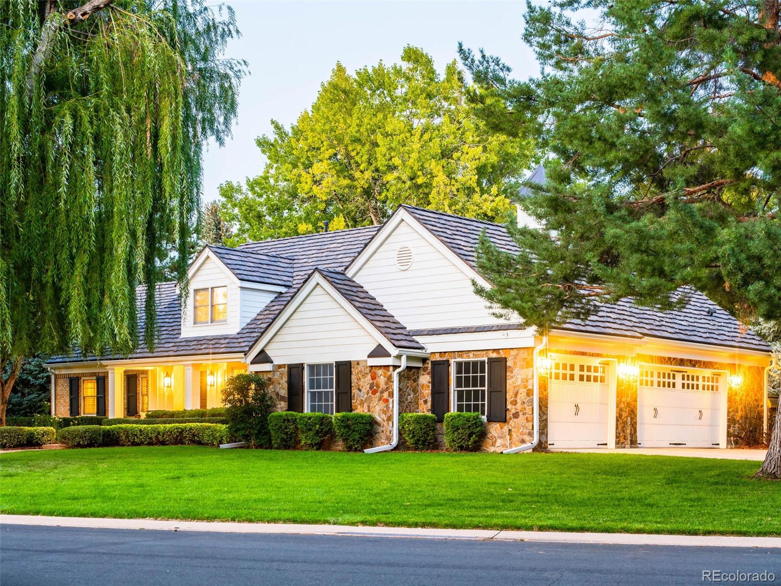 5740 Oak Creek Lane