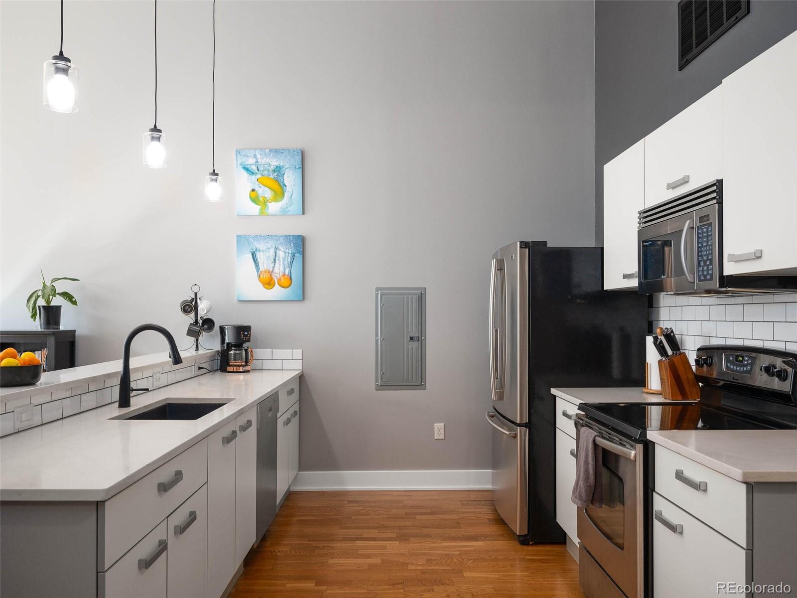 3100 Huron Street Unit: 4S