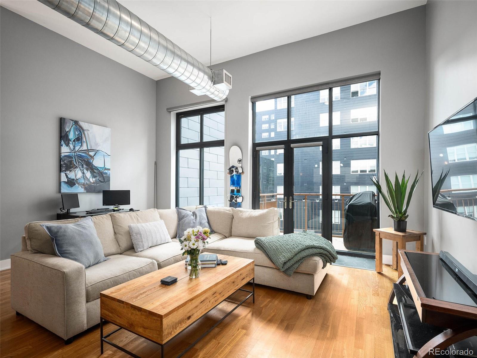 3100 Huron Street Unit: 4S