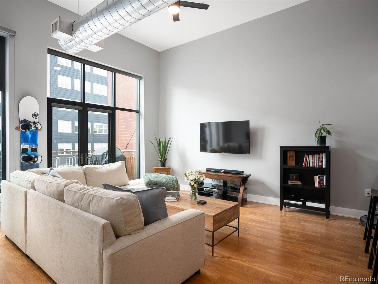 3100 Huron Street Unit: 4S