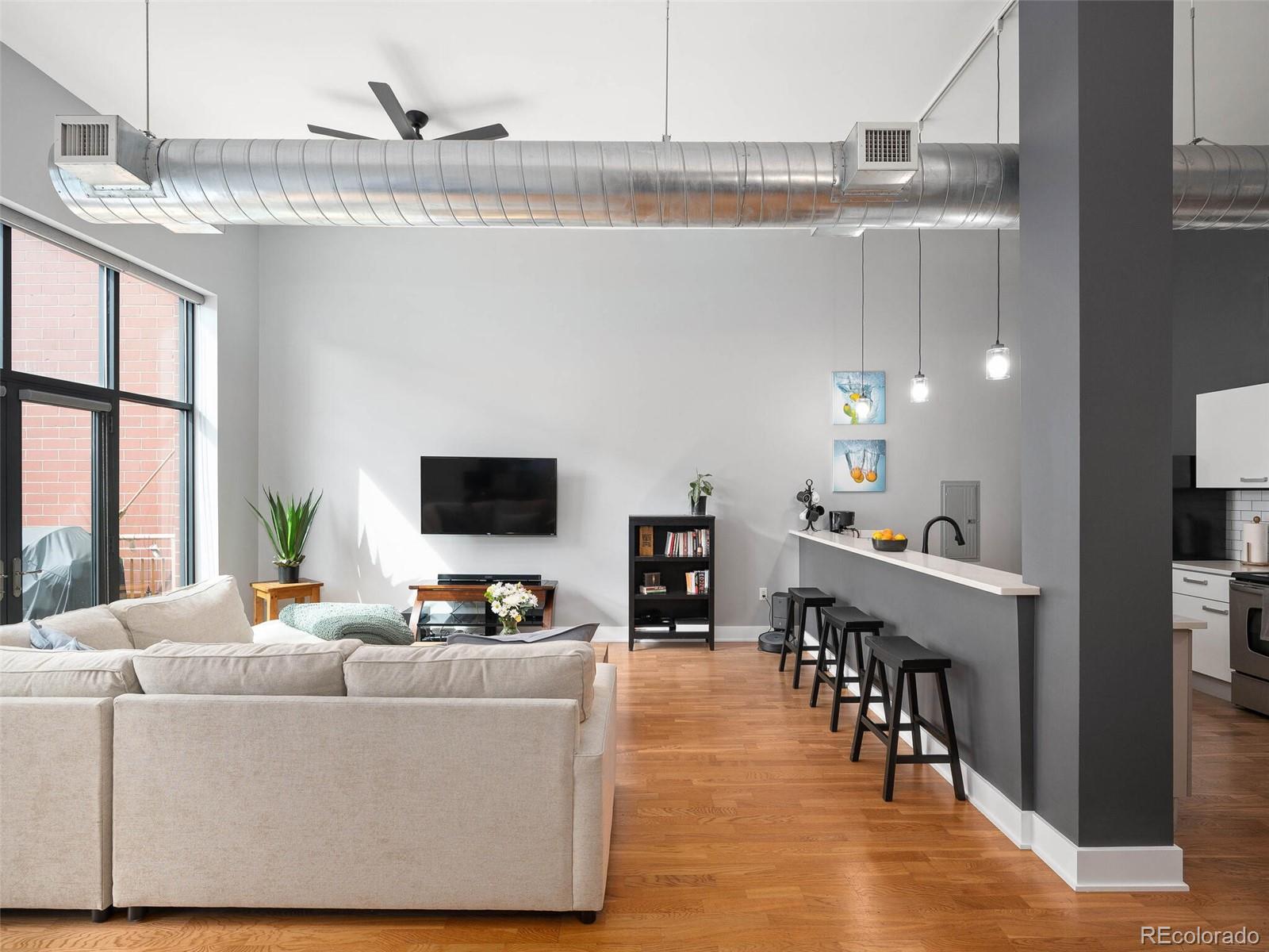 3100 Huron Street Unit: 4S