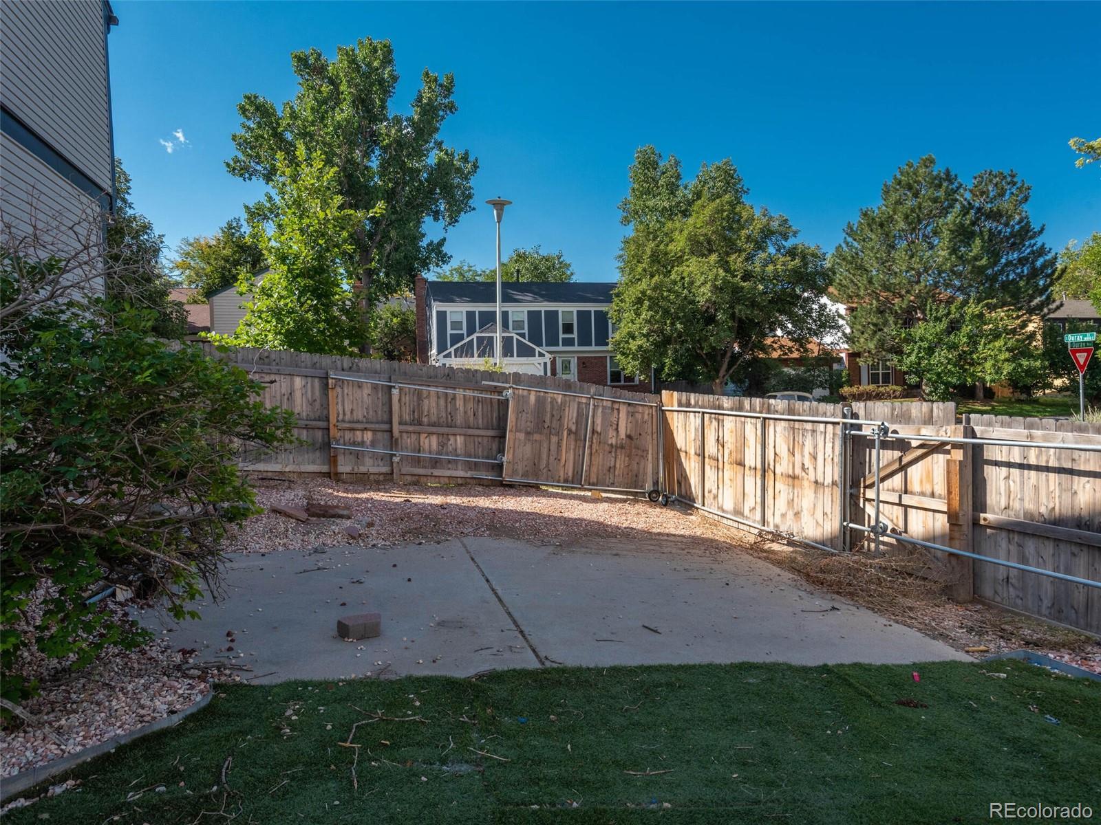 2579 S Ouray Way