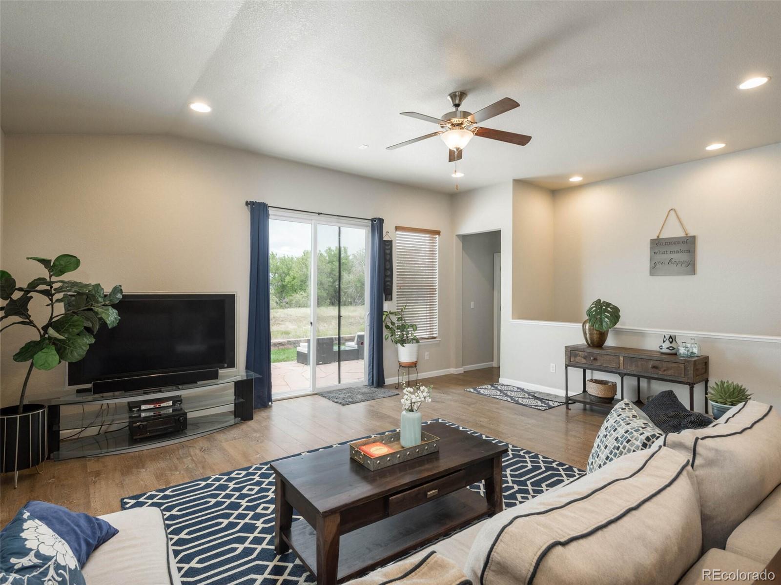 875 Old Wagon Trail Circle